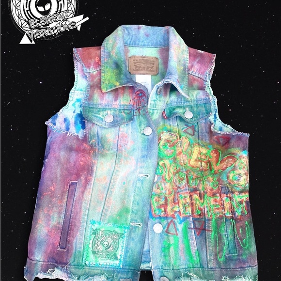 Vintage Levi’s upcycle denim vest handpainted psychedelic - Picture 4 of 4
